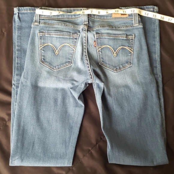 Levi's Demi Curve Jeans - Picture 5 of 5
